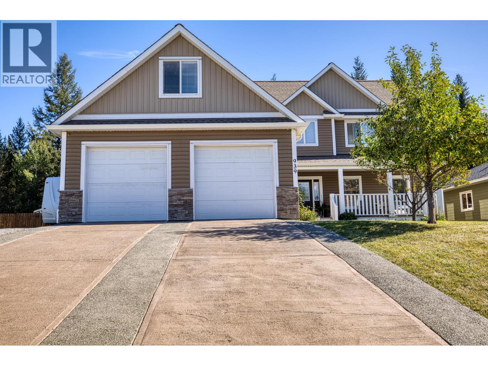 939 FRASER AVENUE, 100 Mile House, British Columbia
