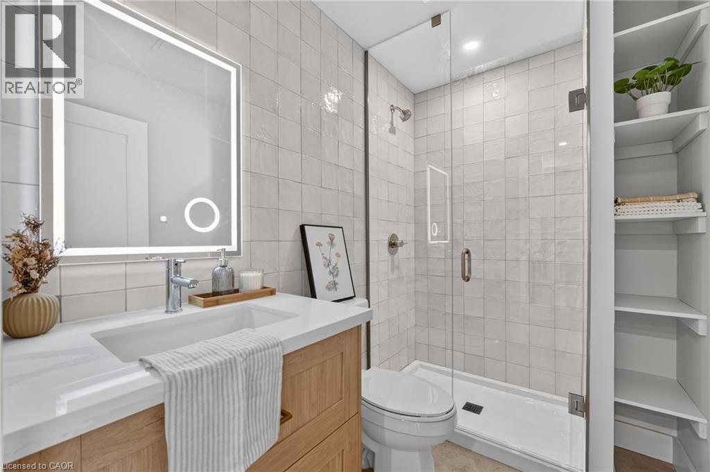 56 York Boulevard Unit# 212, Hamilton, Ontario  L8R 0A2 - Photo 11 - 40861947