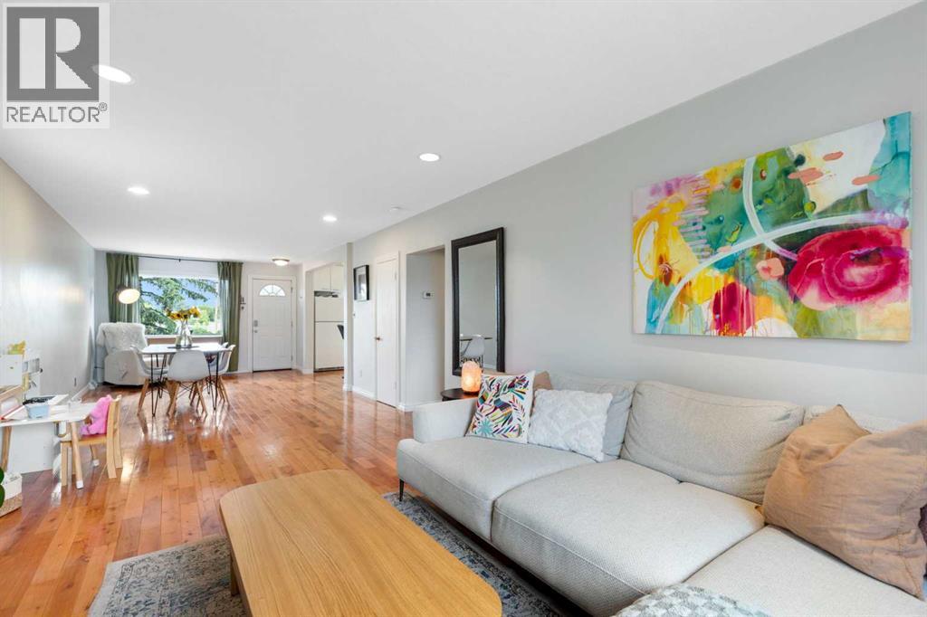 3708 66 Street NW photo 19