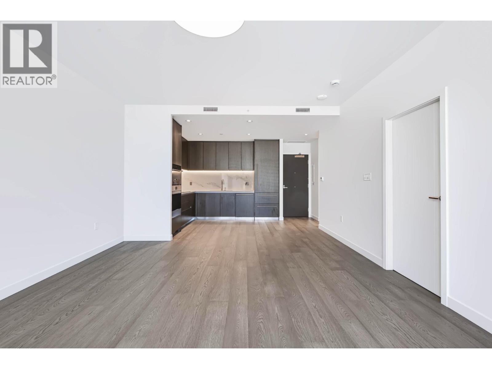 704 777 Harbour Way, Vancouver, British Columbia  V7P 0G2 - Photo 5 - R3169067