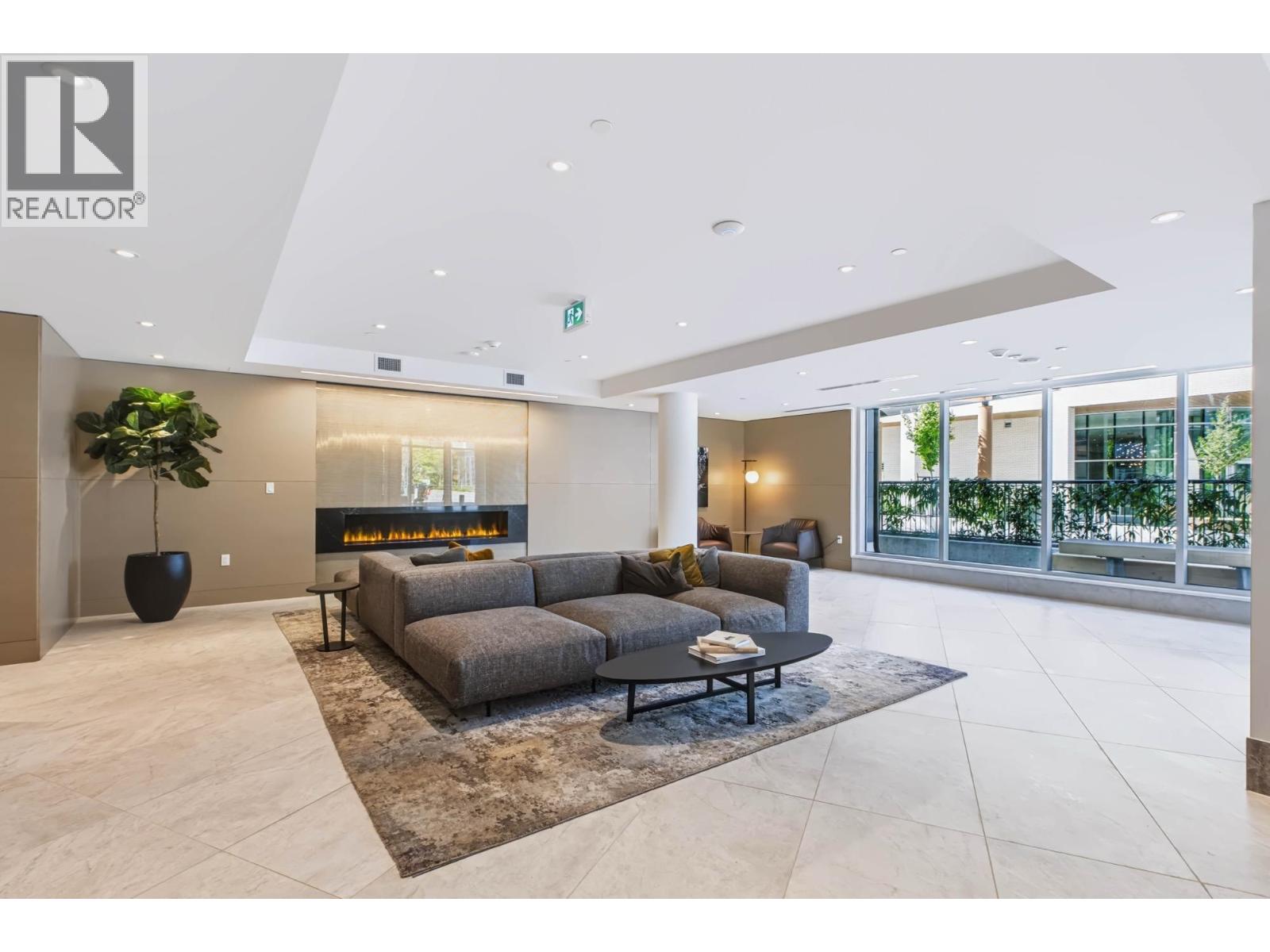 704 777 Harbour Way, Vancouver, British Columbia  V7P 0G2 - Photo 2 - R3169067