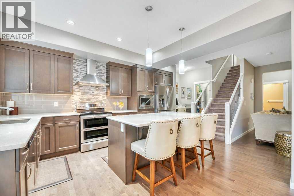24 Evansborough Road NW, Calgary, Alberta  T3P 0R1 - Photo 10 - A2344340