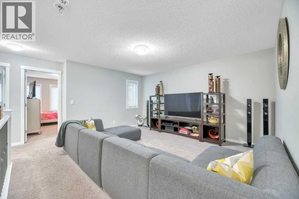 24 Evansborough Road NW, Calgary, Alberta  T3P 0R1 - Photo 19 - A2344340
