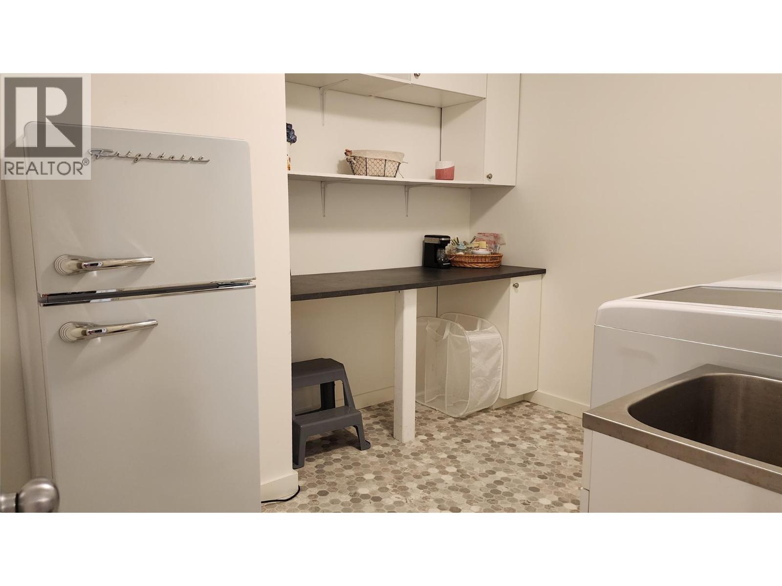 459 Whitman Way, Warfield, British Columbia V1R 4T9 - Photo 14 - 10401567