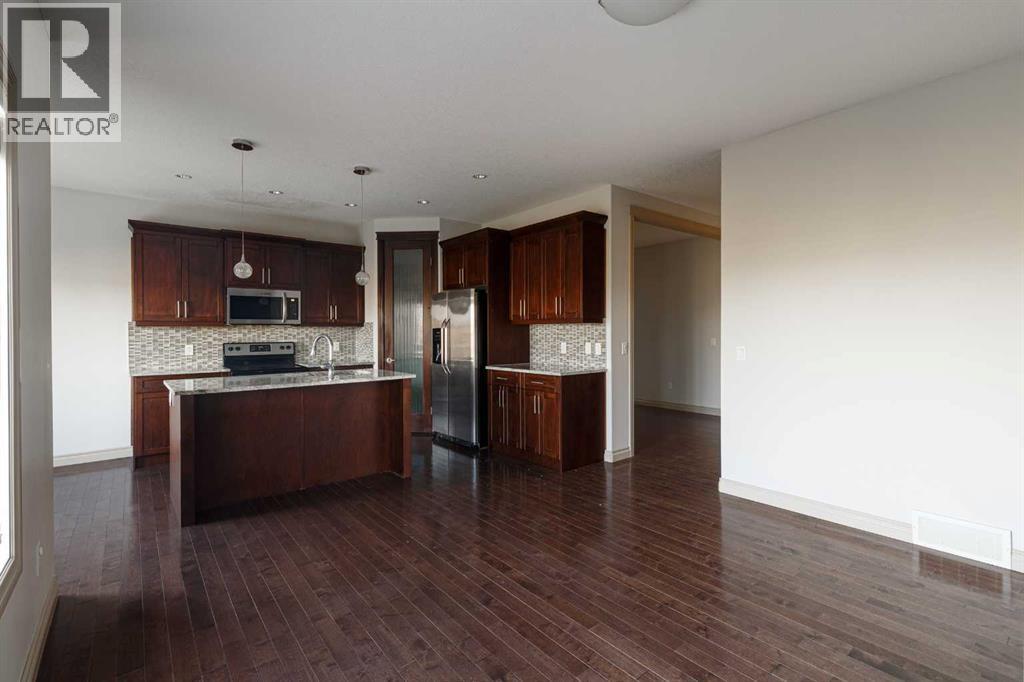 200 Evansborough Way NW, Calgary, Alberta  T3P 0N9 - Photo 11 - A2347879