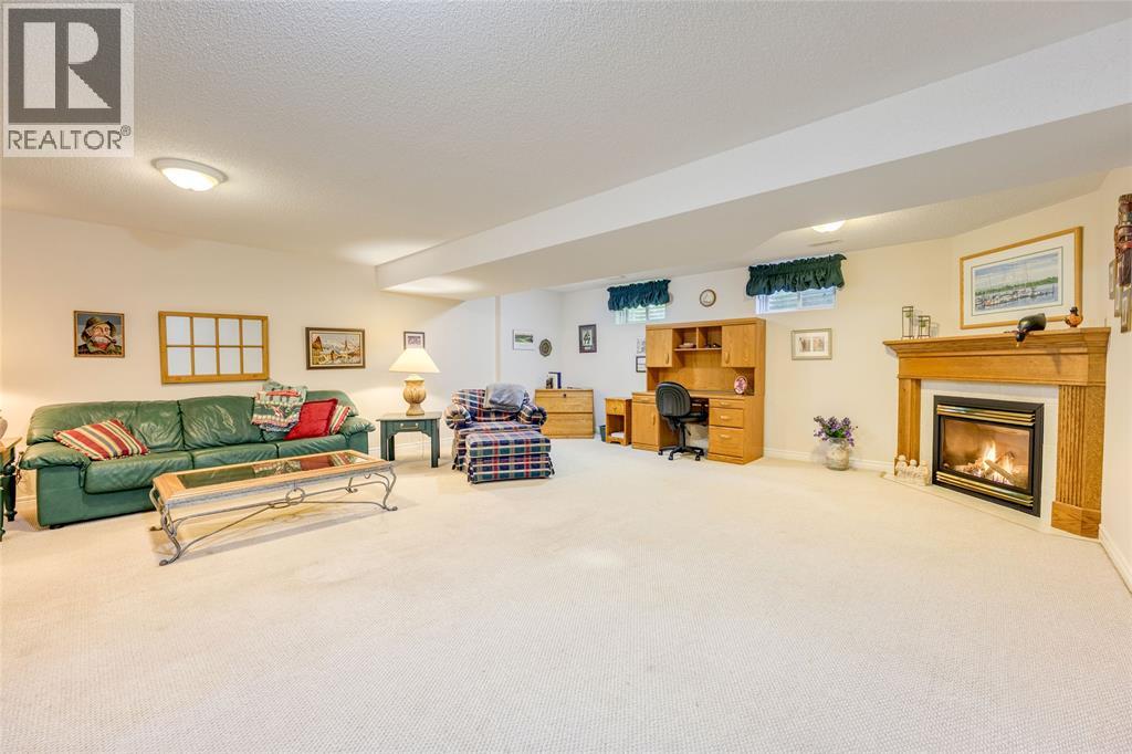 3125 Brookside Crescent, Sarnia, Ontario  N0N 1C0 - Photo 39 - 26023445