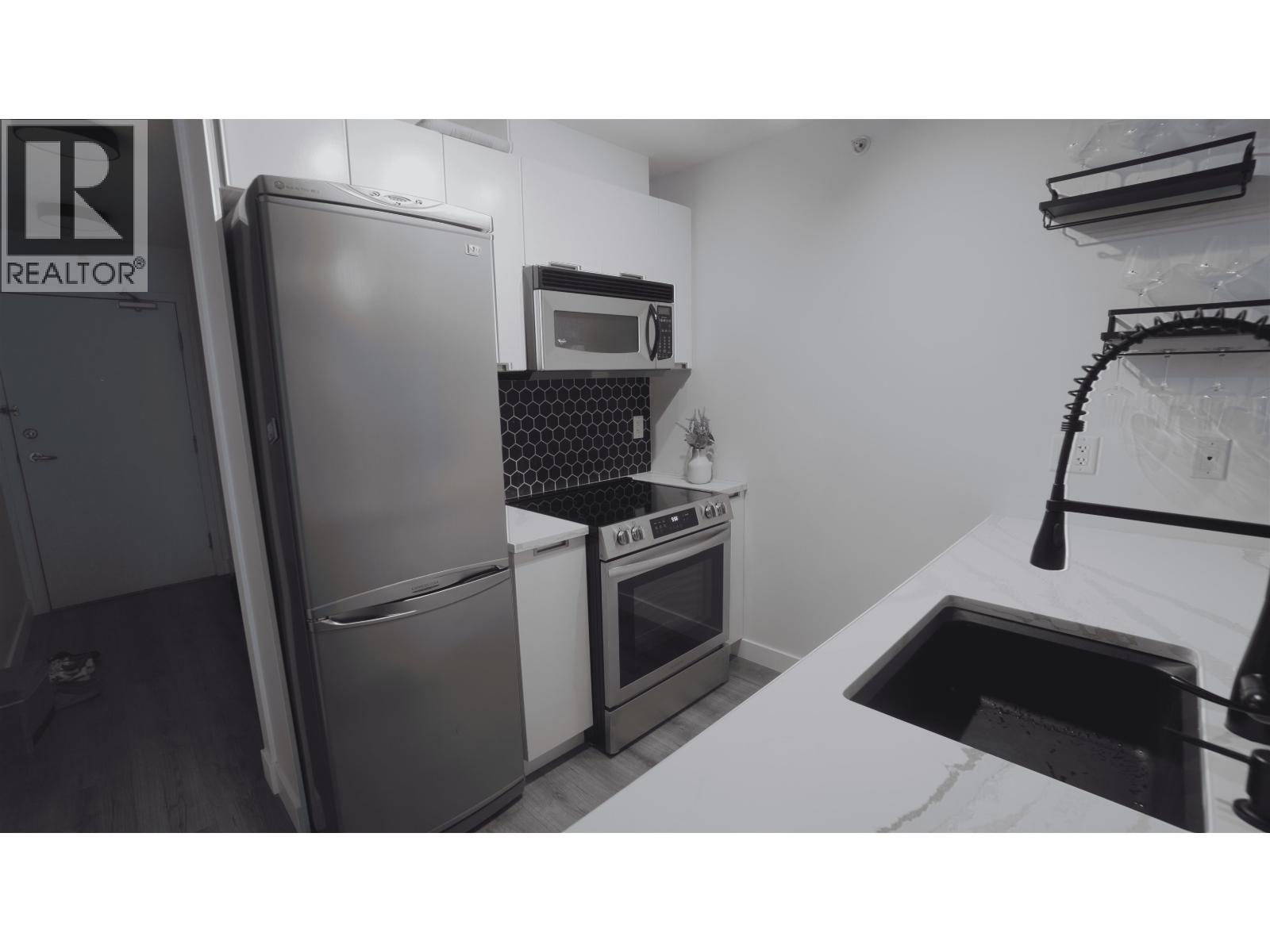 312 1082 Seymour Street, Vancouver, British Columbia  V6B 1X9 - Photo 3 - R3169195