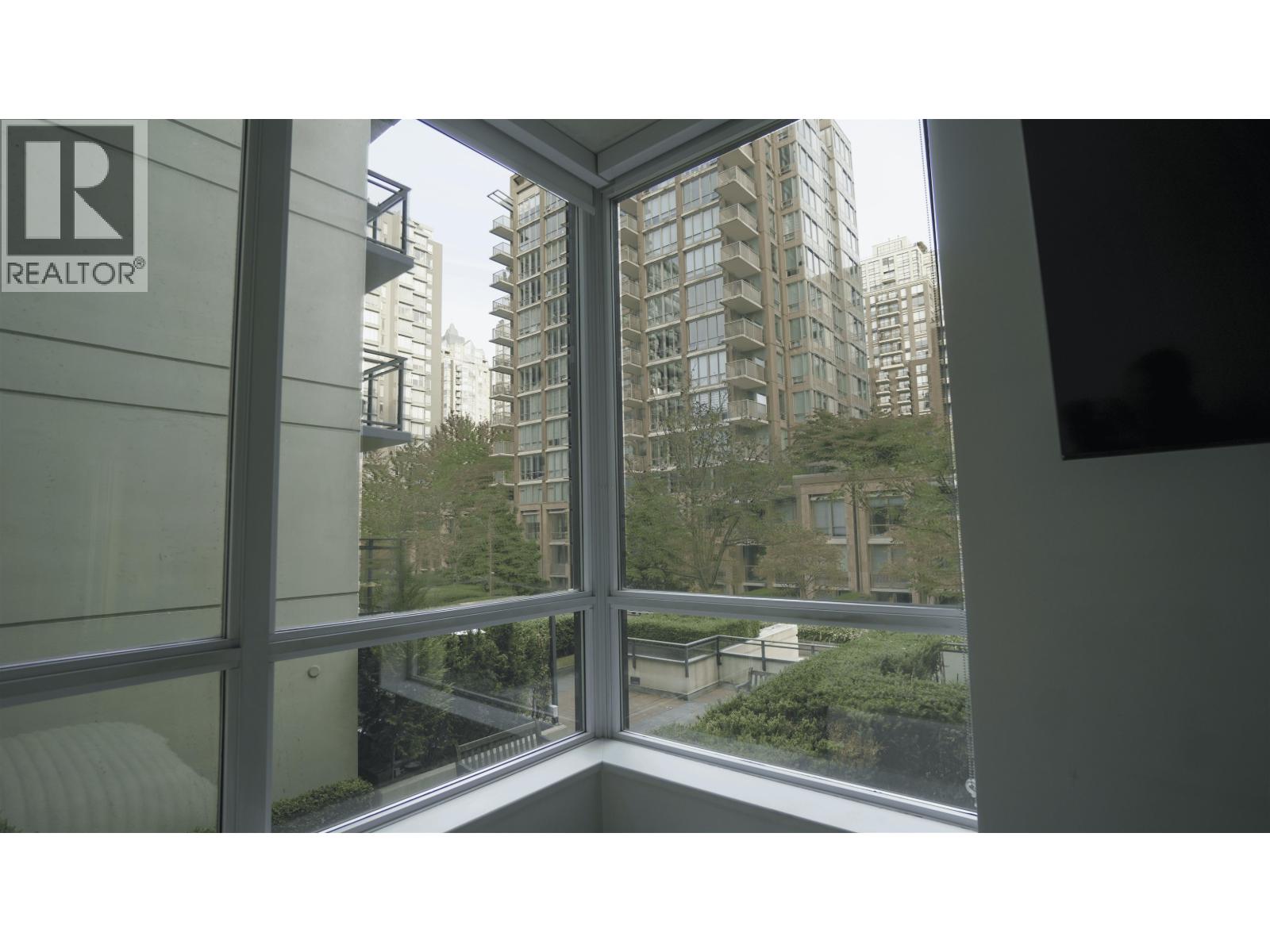 312 1082 Seymour Street, Vancouver, British Columbia  V6B 1X9 - Photo 5 - R3169195