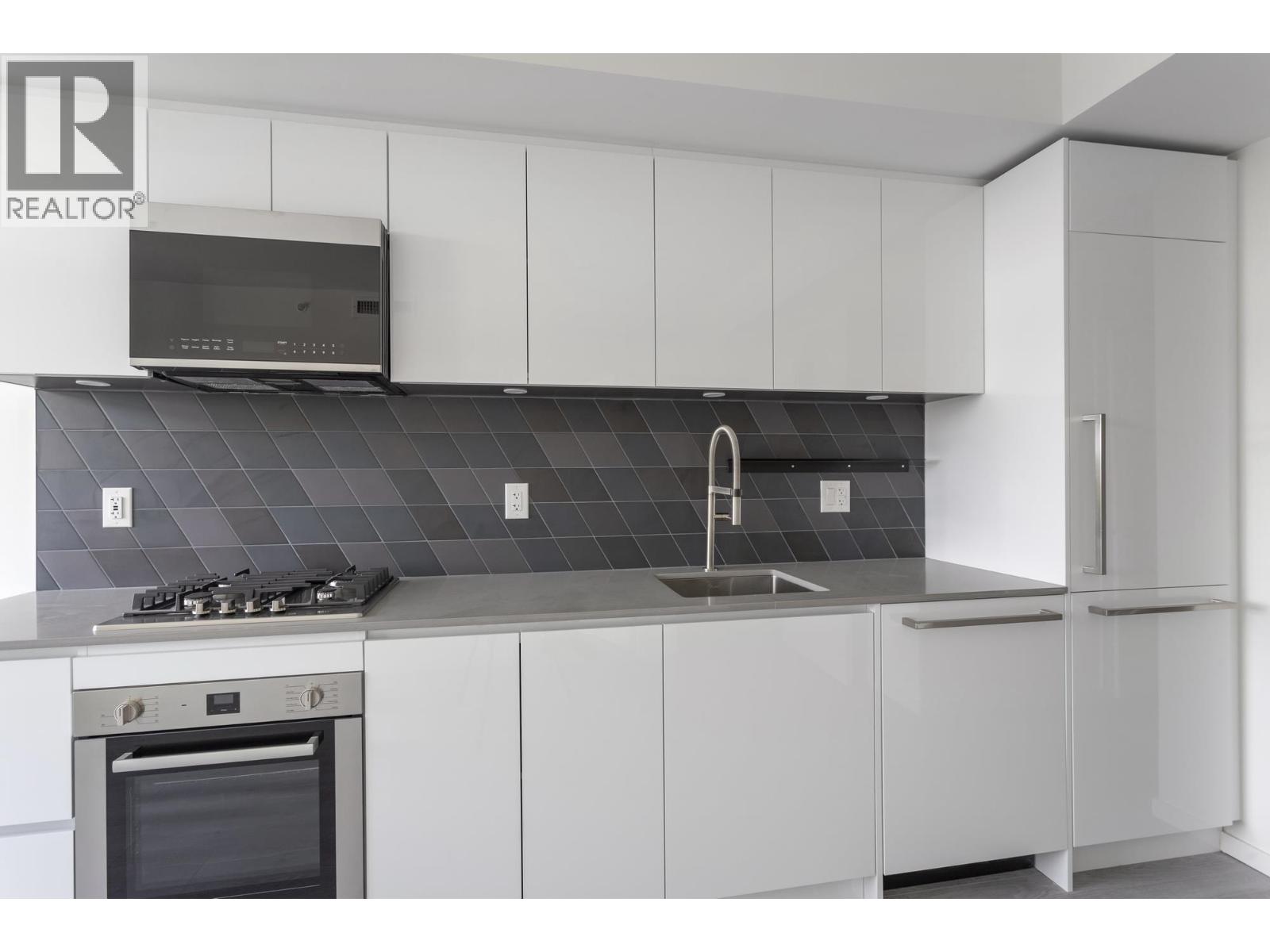 405 3264 Vanness Avenue, Vancouver, British Columbia  V5R 4V3 - Photo 5 - R3169196