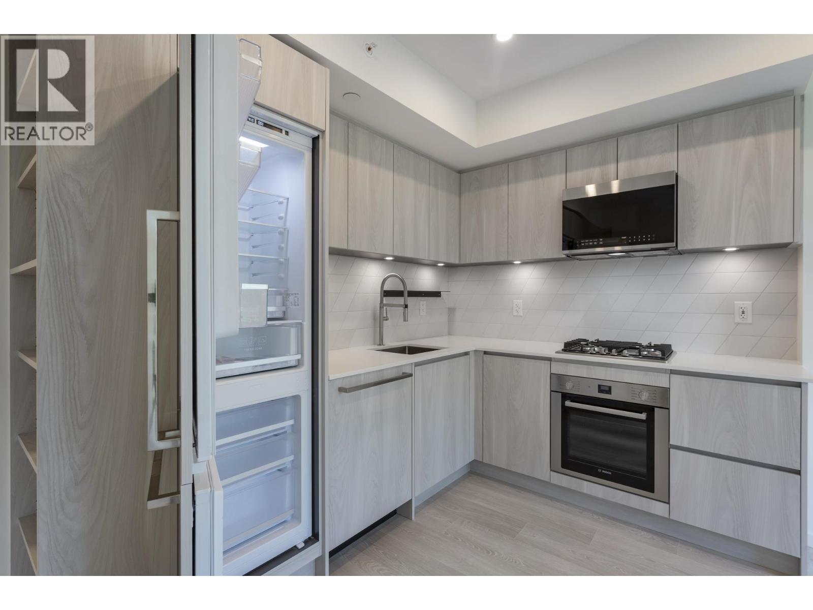 410 3264 Vanness Avenue, Vancouver, British Columbia  V5R 4V3 - Photo 5 - R3169197