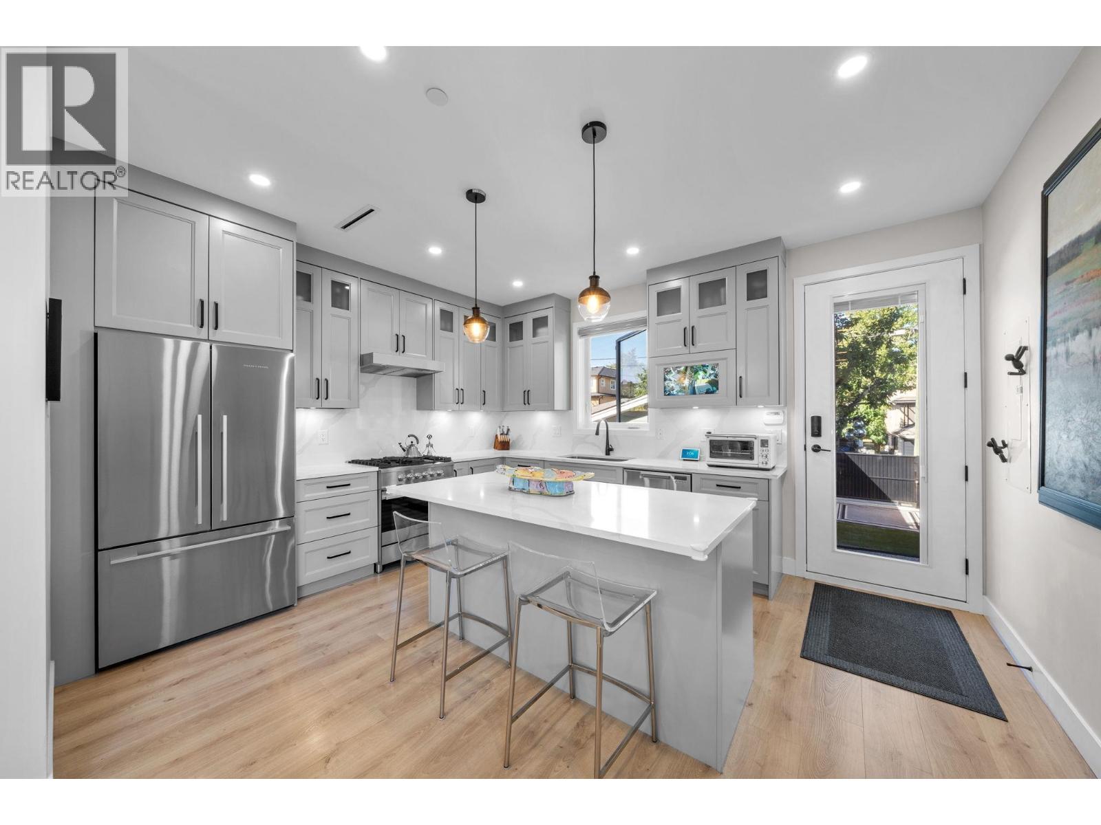 1 2749 E 54th Avenue, Vancouver, British Columbia  V5S 1X7 - Photo 4 - R3169217