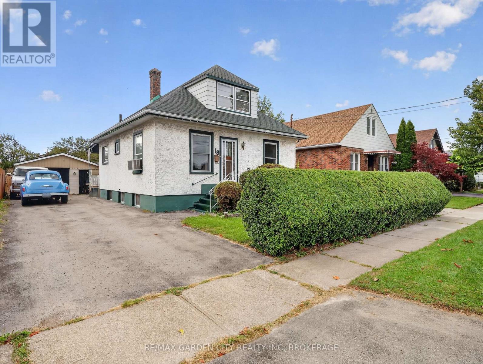 19 CUNNINGHAM STREET, Thorold, Ontario