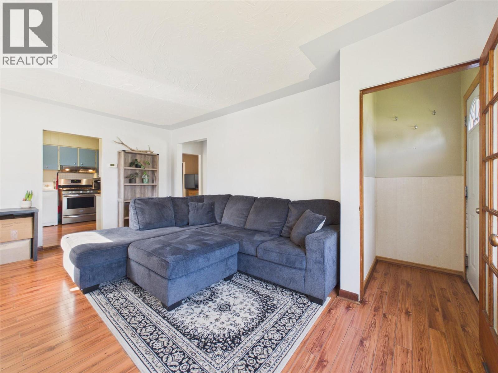 325 13th Avenue S, Cranbrook, British Columbia V1C 2W1 - Photo 12 - 10401716