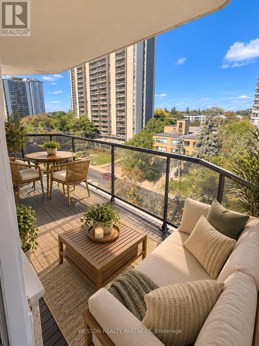 704 - 171 Erskine Avenue, Toronto, Ontario  M4P 2L6 - Photo 7 - C13778124