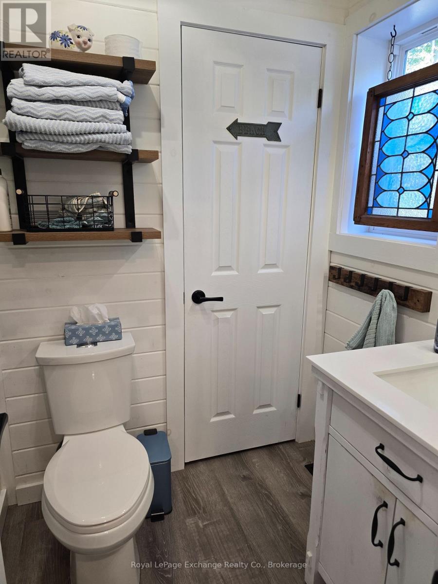 38a Shipley Avenue, Saugeen Shores, Ontario  N0H 2C5 - Photo 10 - X13824756