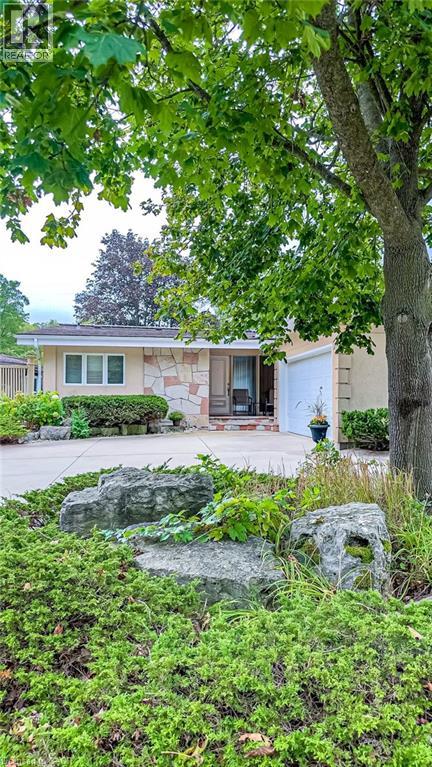 89 Little John Road, Dundas, Ontario  L9H 4H2 - Photo 4 - 40865071