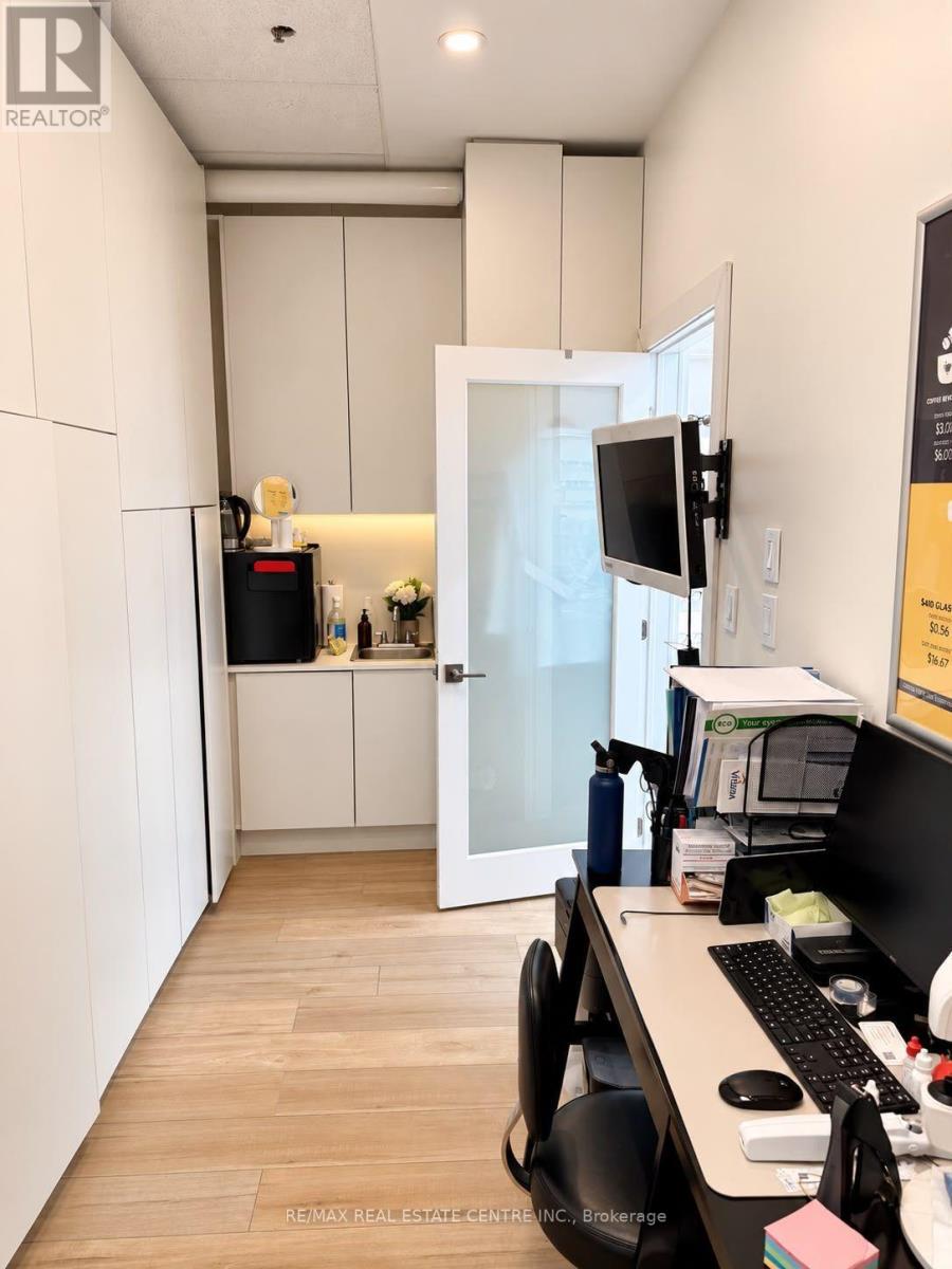 3 - 228 Queens Quay W, Toronto, Ontario  M5J 2X1 - Photo 6 - C13824676