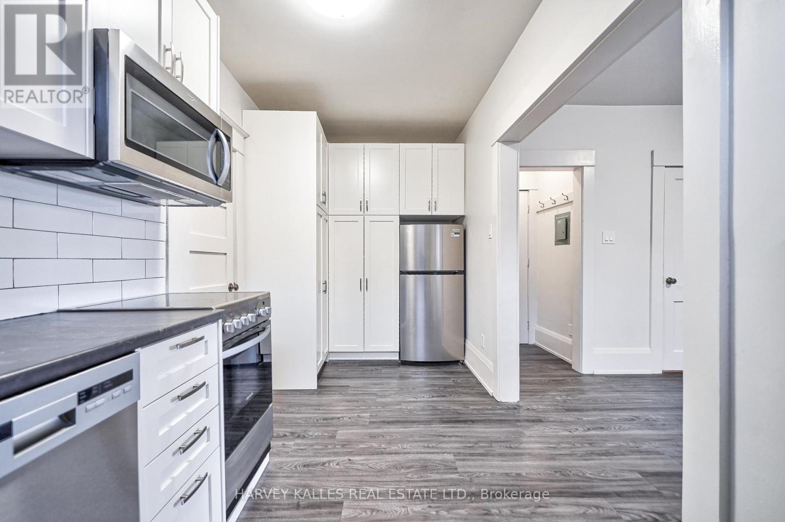 3 - 1074 St Clair Avenue W, Toronto, Ontario  M6E 3H3 - Photo 20 - C13824714