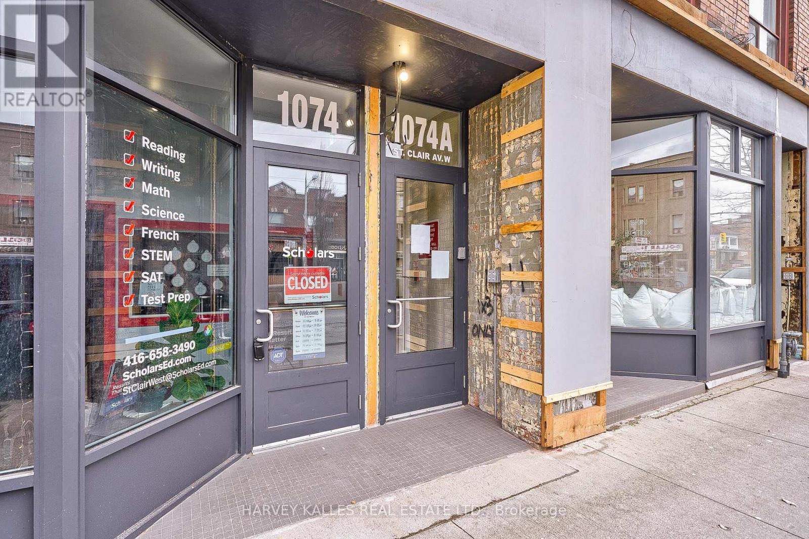 3 - 1074 St Clair Avenue W, Toronto, Ontario  M6E 3H3 - Photo 7 - C13824714