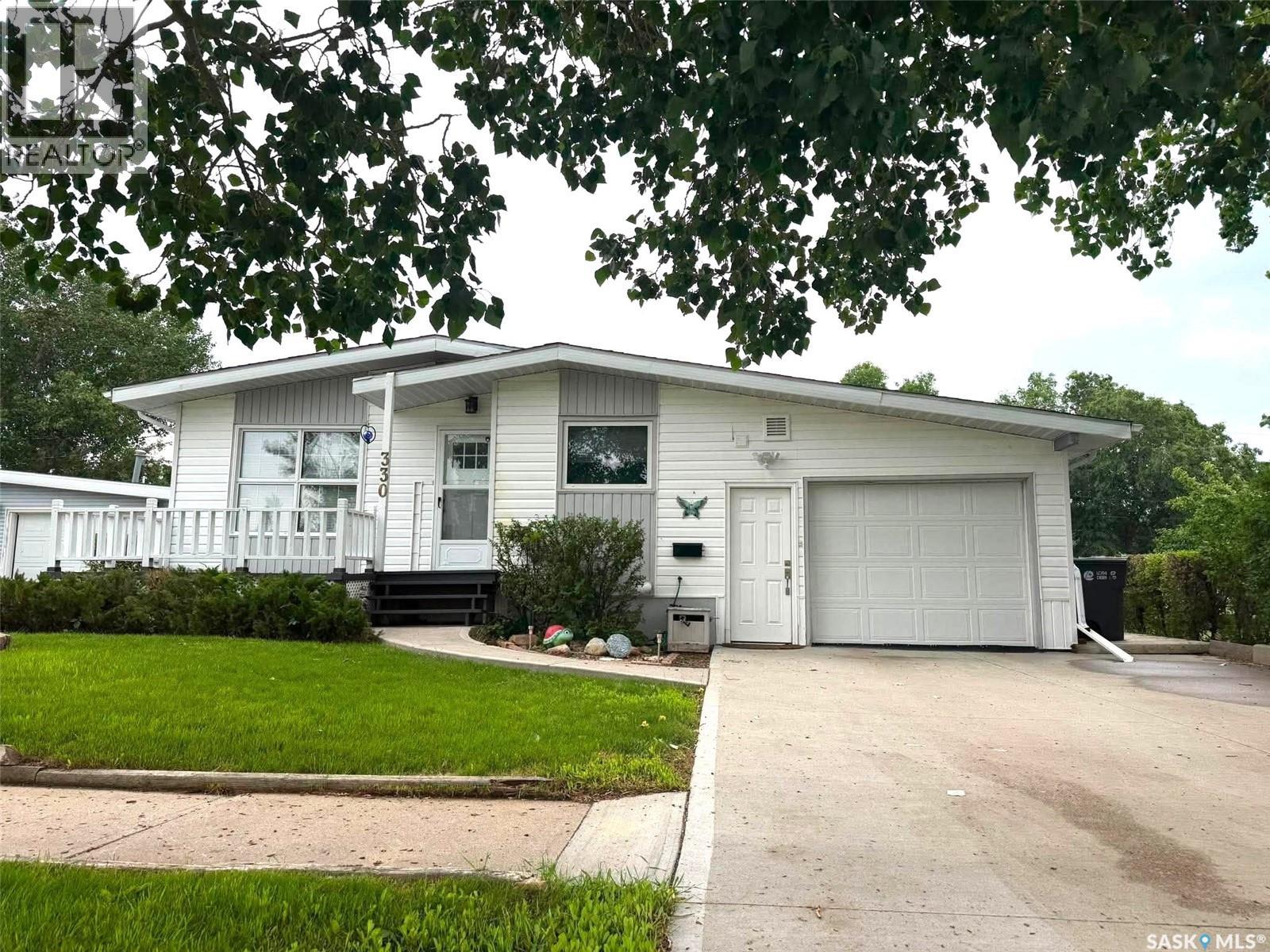 330 Coteau STREET, Milestone, Saskatchewan
