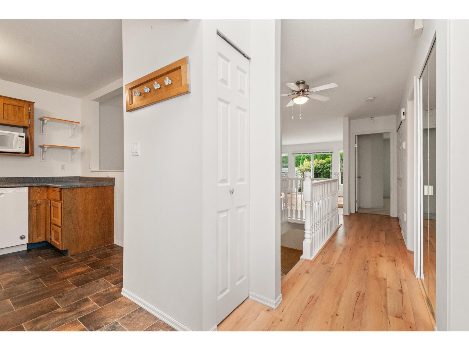28 2989 Trafalgar Street, Abbotsford, British Columbia  V2S 7X9 - Photo 9 - R3168897