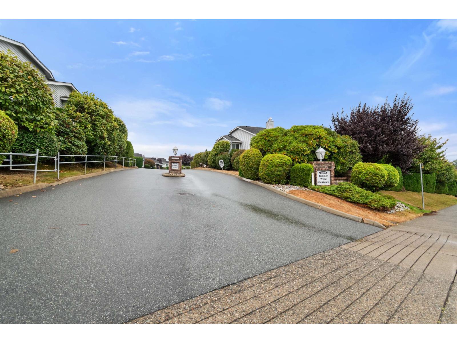28 2989 TRAFALGAR STREET, Abbotsford, British Columbia
