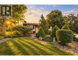 14 FALKLAND Road, Falkland, Ontario