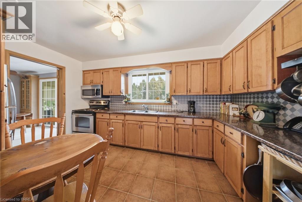 14 Falkland Road, Falkland, Ontario  N3L 3E3 - Photo 14 - 40860930