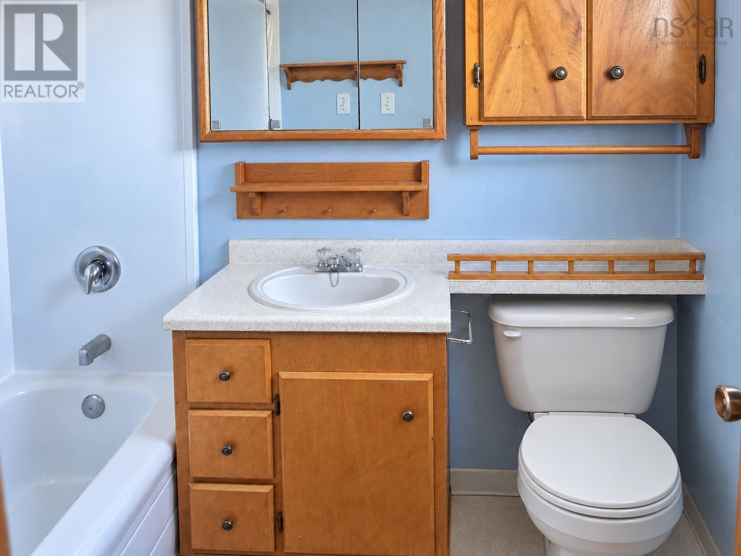 41 Port Bickerton Village Road, Port Bickerton, Nova Scotia  B0J 1A0 - Photo 15 - 202624271