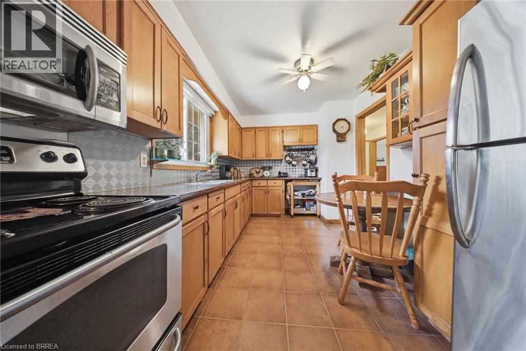 14 Falkland Road, Falkland, Ontario  N3L 3E3 - Photo 13 - 40860930