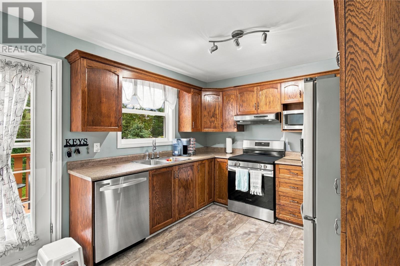 176 Green Acre Drive, St John's, Newfoundland & Labrador  A1H 1C3 - Photo 6 - 1303529