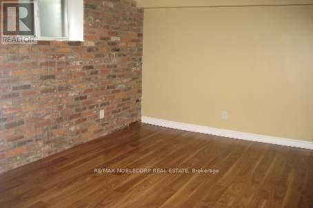 102 Humber Crescent, King (King City), Ontario  L0G 1K0 - Photo 7 - N13824712
