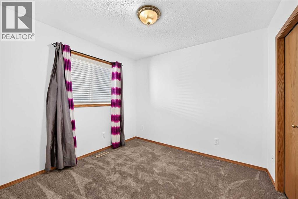 184 Douglas Ridge Green SE, Calgary, Alberta  T2Z 2T4 - Photo 25 - A2345701