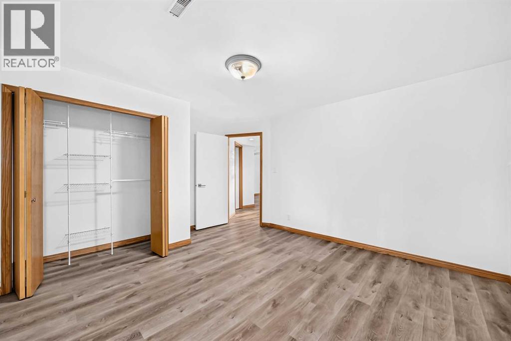184 Douglas Ridge Green SE, Calgary, Alberta  T2Z 2T4 - Photo 35 - A2345701
