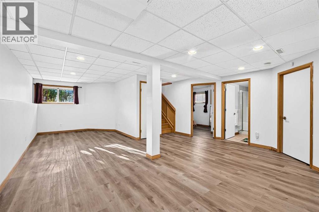 184 Douglas Ridge Green SE, Calgary, Alberta  T2Z 2T4 - Photo 32 - A2345701