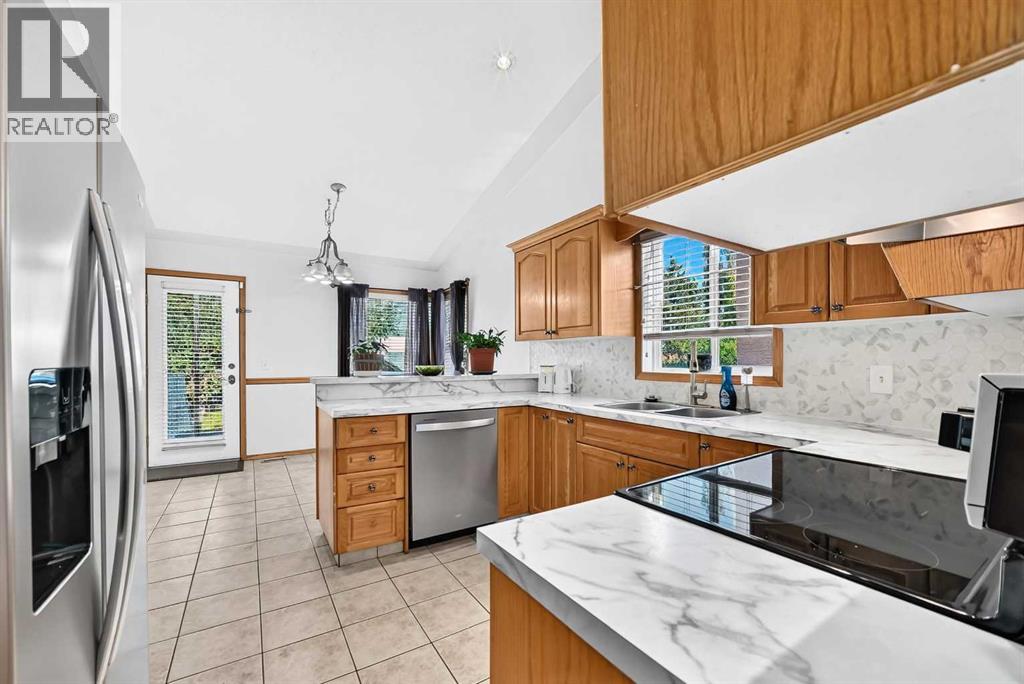 184 Douglas Ridge Green SE, Calgary, Alberta  T2Z 2T4 - Photo 9 - A2345701