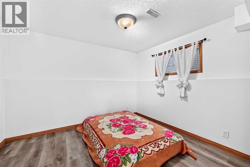 184 Douglas Ridge Green SE, Calgary, Alberta  T2Z 2T4 - Photo 38 - A2345701
