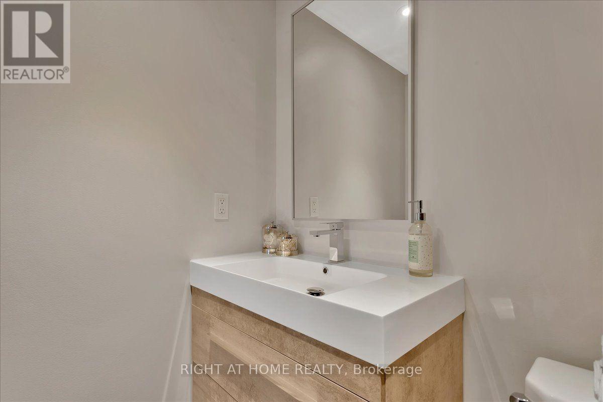 302 - 20 Koda Street, Barrie, Ontario  L9J 0J7 - Photo 23 - S13824744
