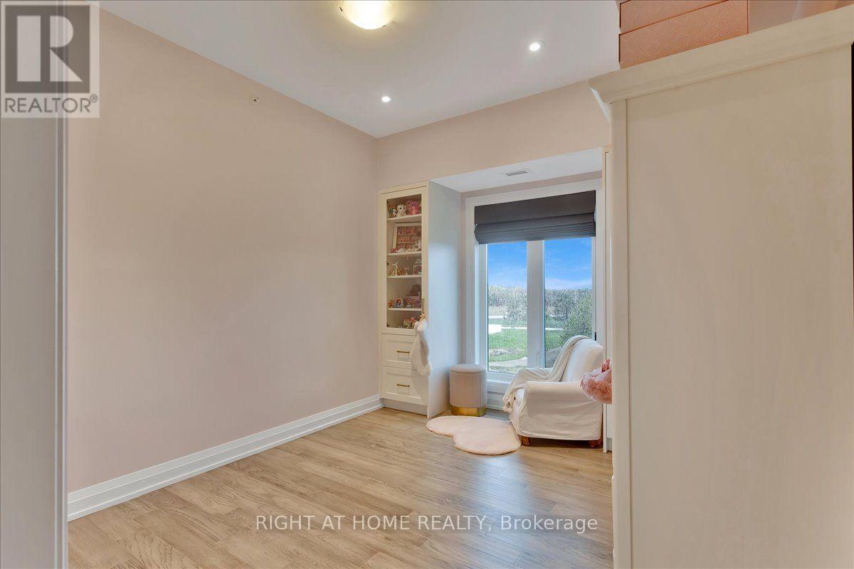 302 - 20 Koda Street, Barrie, Ontario  L9J 0J7 - Photo 28 - S13824744