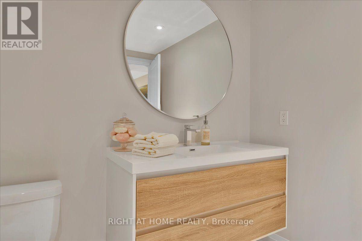 302 - 20 Koda Street, Barrie, Ontario  L9J 0J7 - Photo 32 - S13824744
