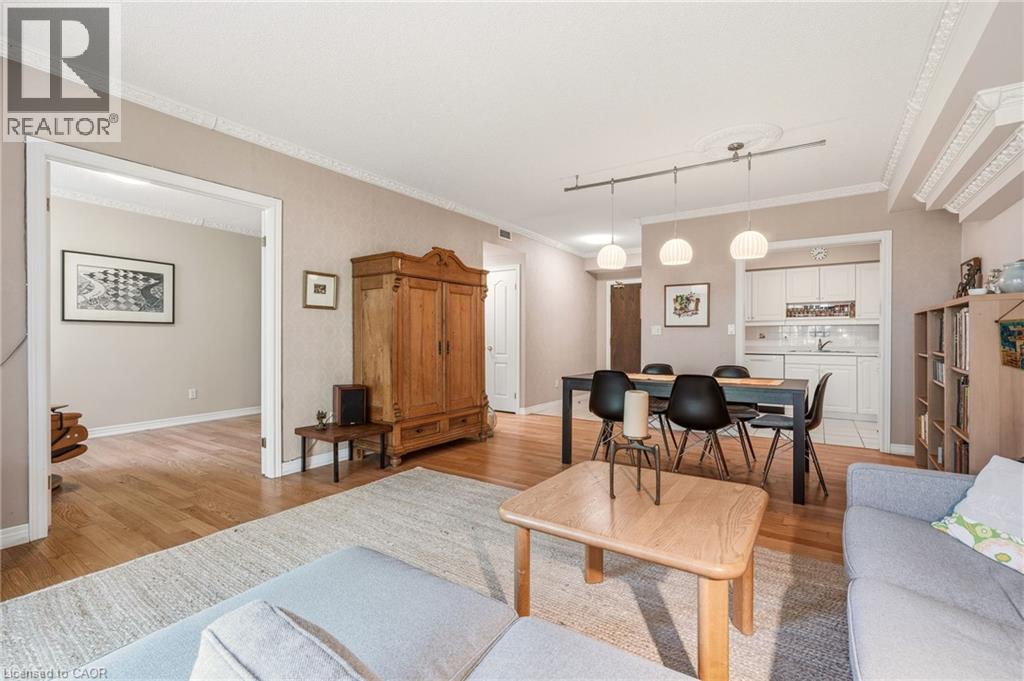 77 Governor's Road Unit# 404, Dundas, Ontario  L9H 7N8 - Photo 10 - 40866081