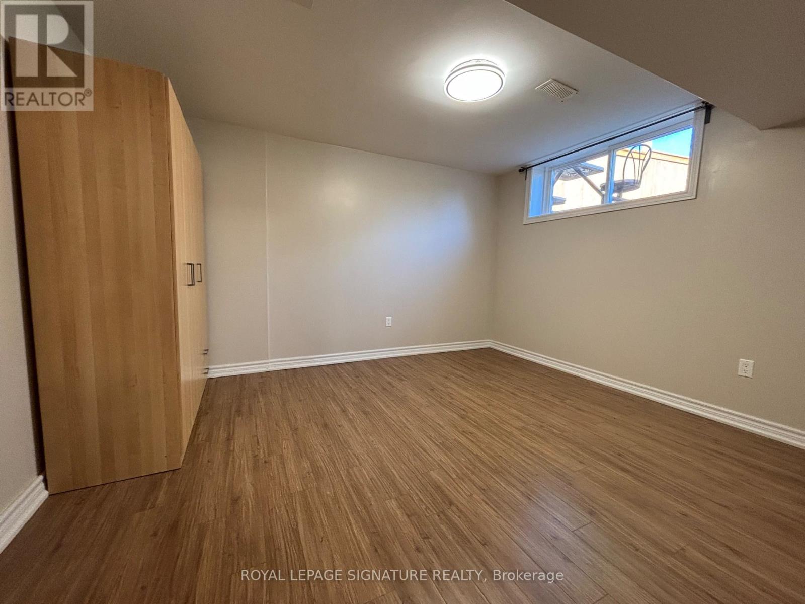 Lower - 145 Sloane Avenue, Toronto, Ontario M4A 2B8 - Photo 9 - C13804440