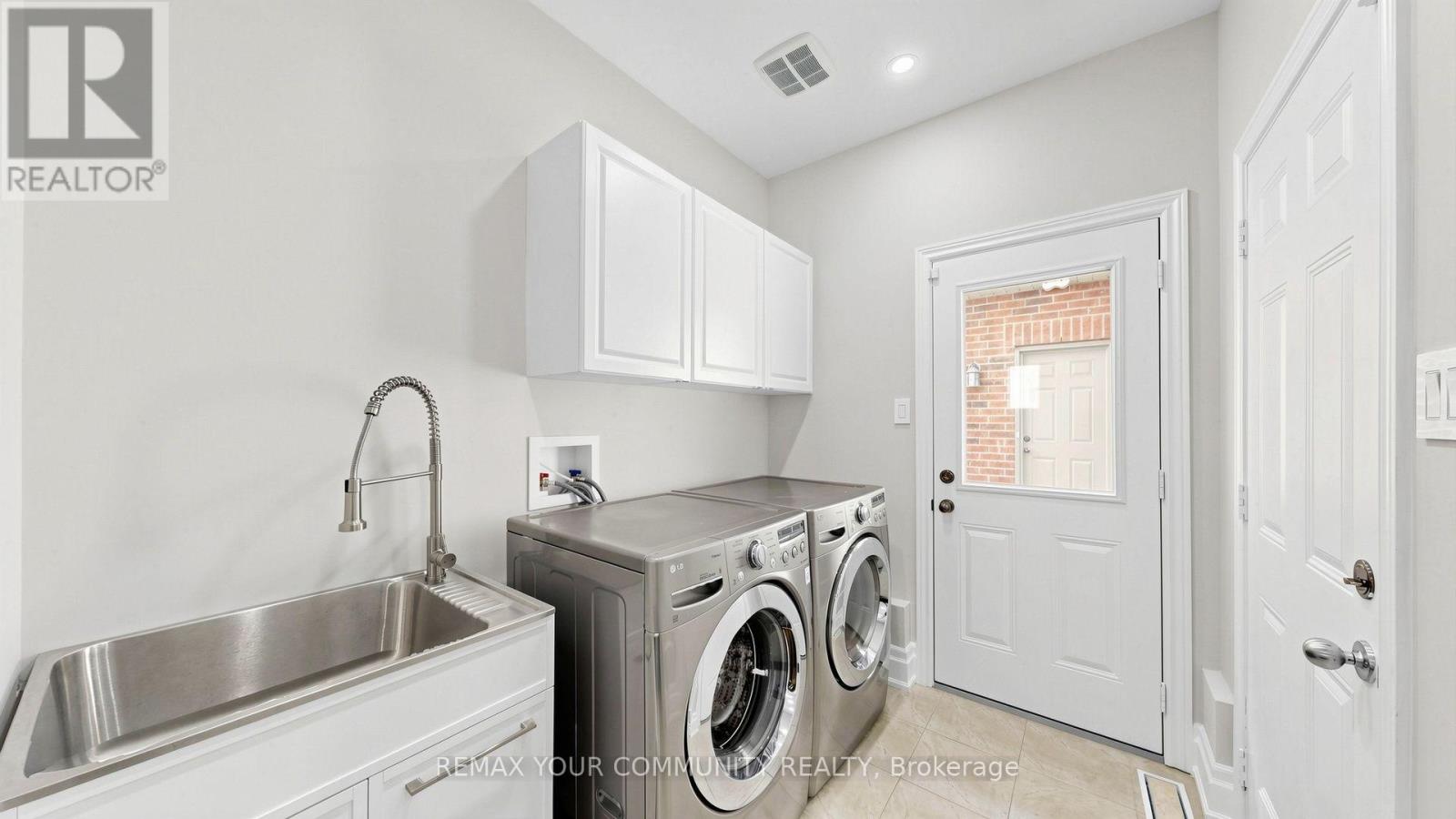 58 Ironbark Court, Vaughan, Ontario  L6A 4S6 - Photo 24 - N13823132