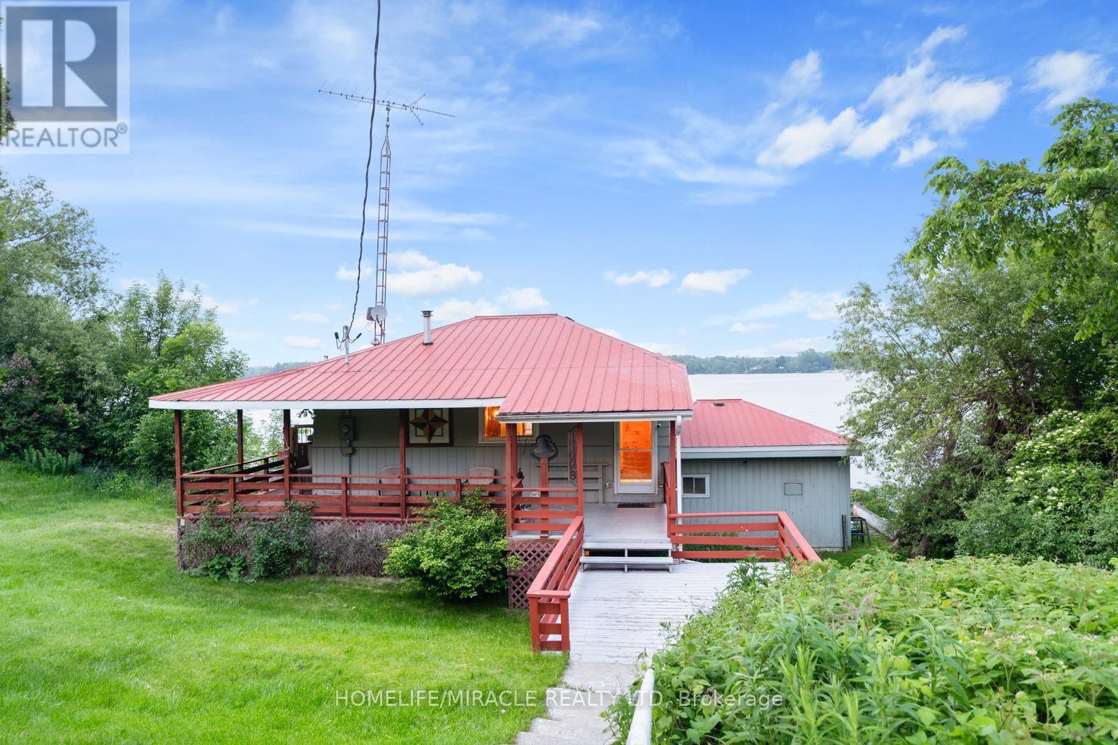 11278 Loyalist Parkway, Prince Edward County, Ontario  K0K 2T0 - Photo 2 - X13824686