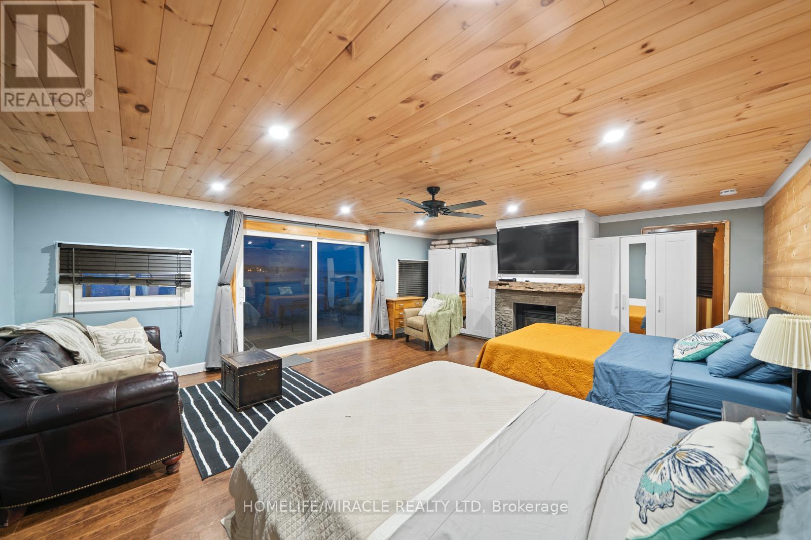 11278 Loyalist Parkway, Prince Edward County, Ontario  K0K 2T0 - Photo 22 - X13824686
