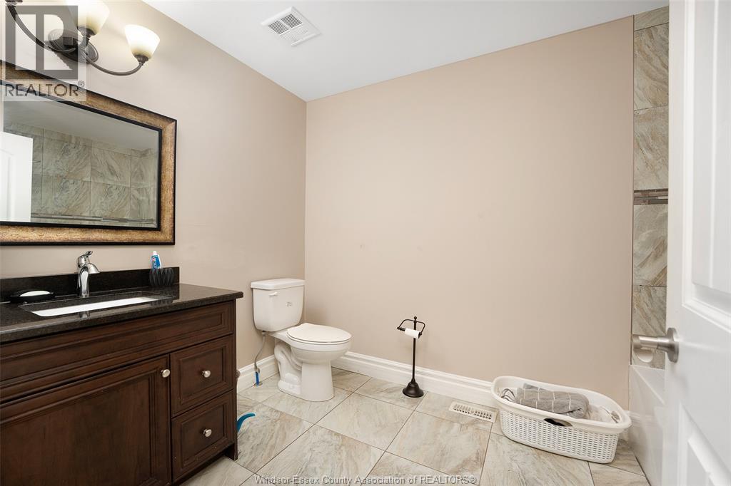 2340 Rankin Avenue, Windsor, Ontario  N8B 3V8 - Photo 33 - 26023490