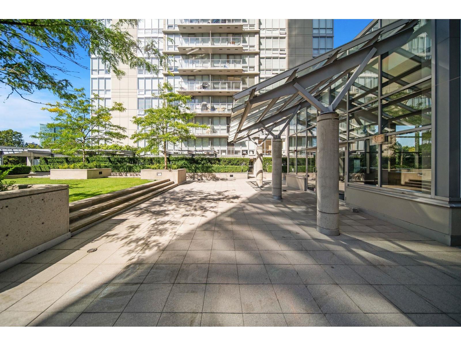 909 9981 Whalley Boulevard, Surrey, British Columbia  V3T 0G6 - Photo 21 - R3168772