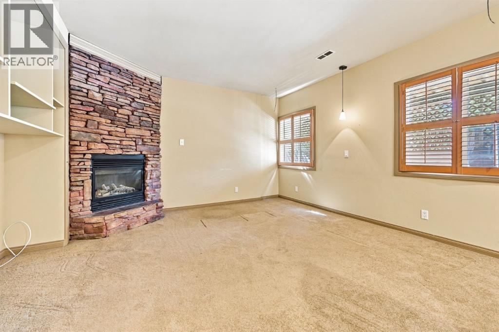 230 Panamount Grove NW photo 21