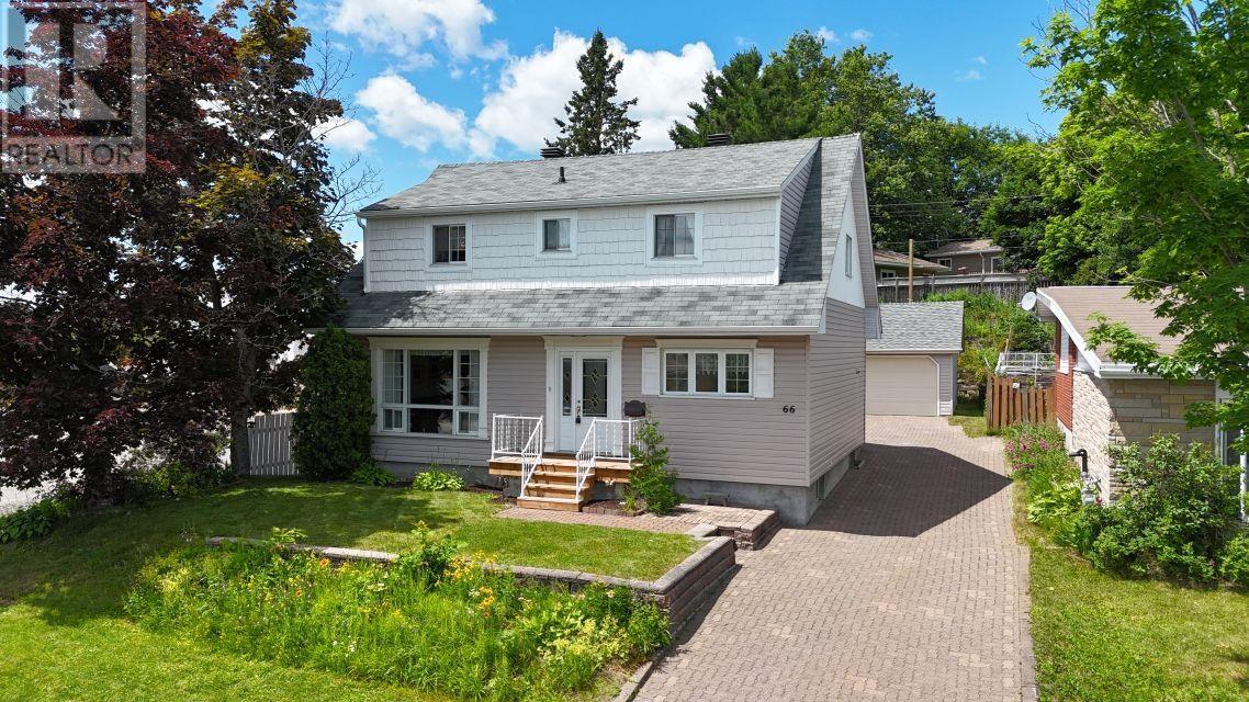 66 Dieppe AVE, Elliot Lake, Ontario