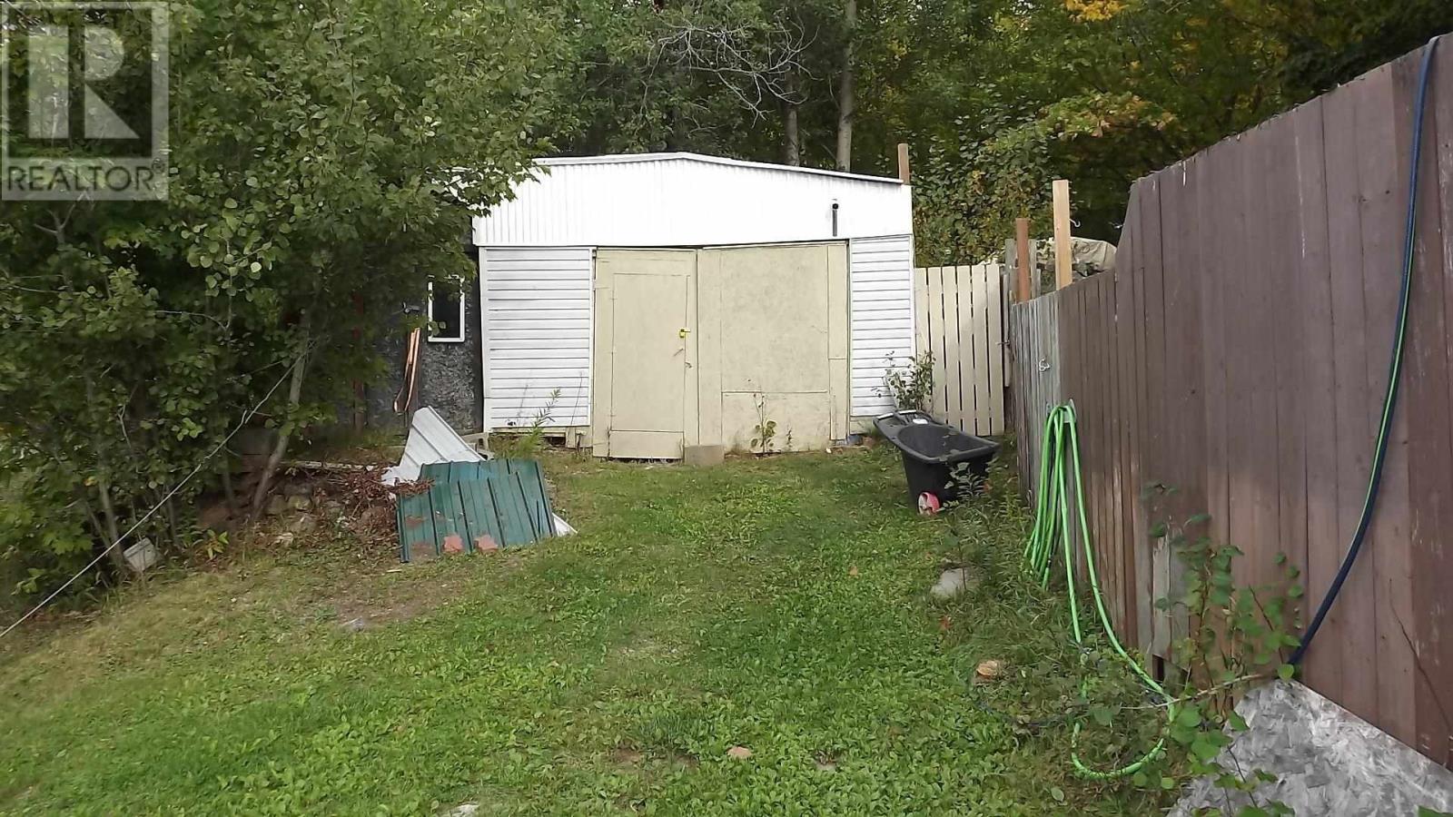 245 Westhill Rd, Elliot Lake, Ontario  P5A 1A9 - Photo 10 - SM262672